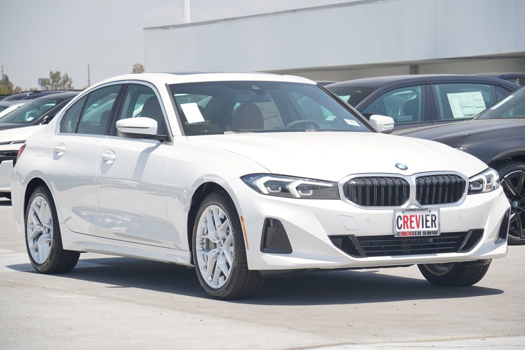 Used 2025 BMW 330i xDrive Sedan AWD/4WD image 3