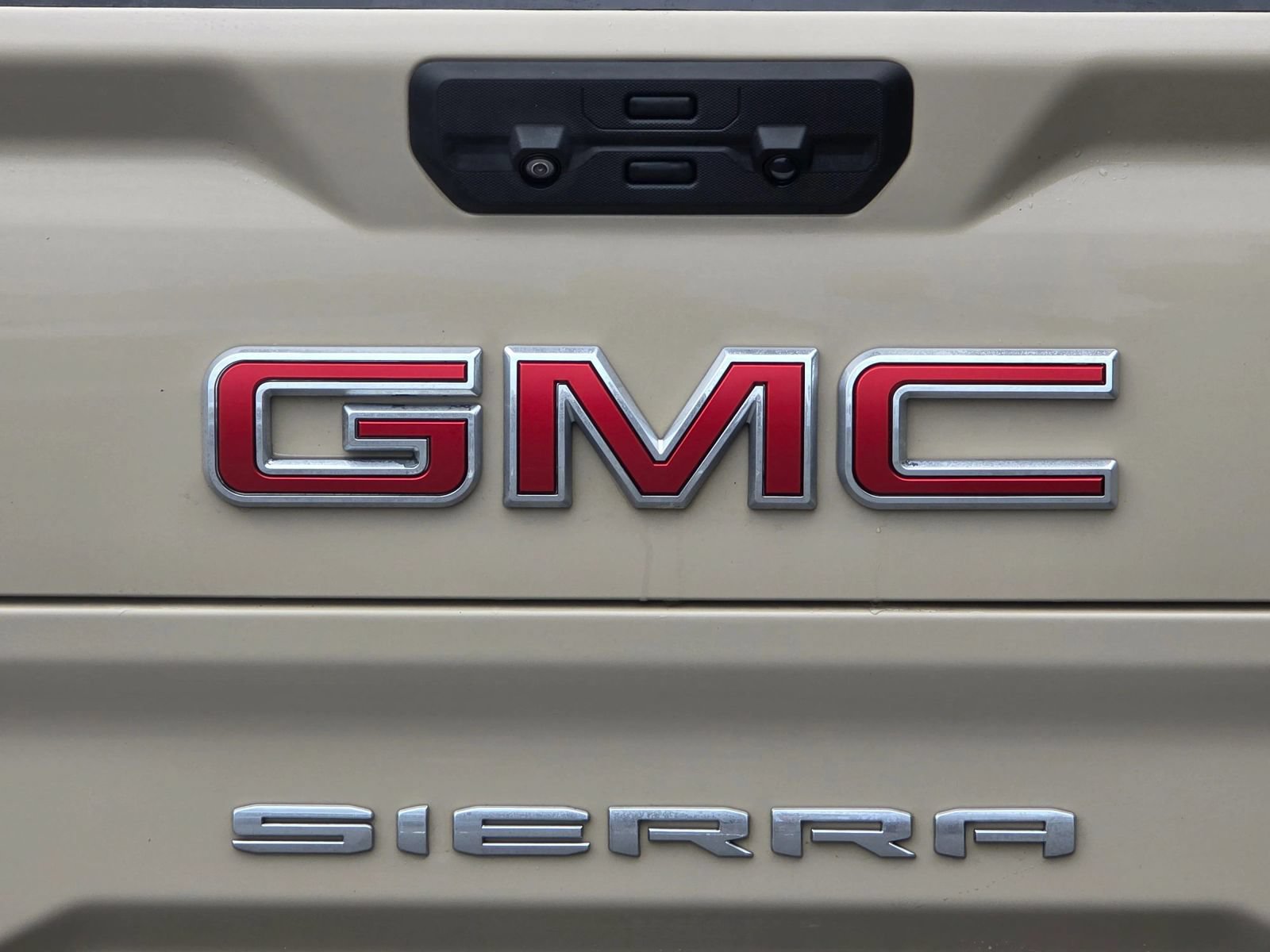 Used 2022 GMC Sierra 1500 AT4 w/ AT4 Premium Package AWD/4WD image 39