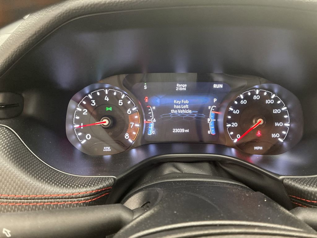 Used 2025 Jeep Compass Trailhawk AWD/4WD image 17