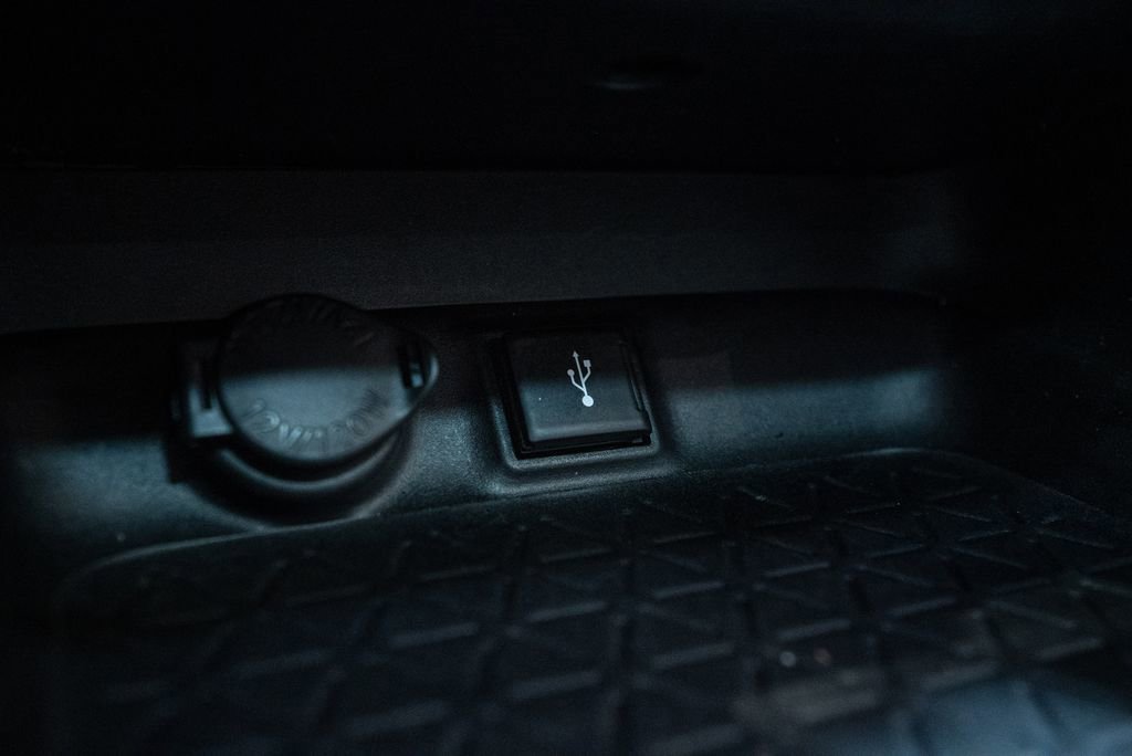 Certified 2022 Toyota RAV4 XLE Premium image 27