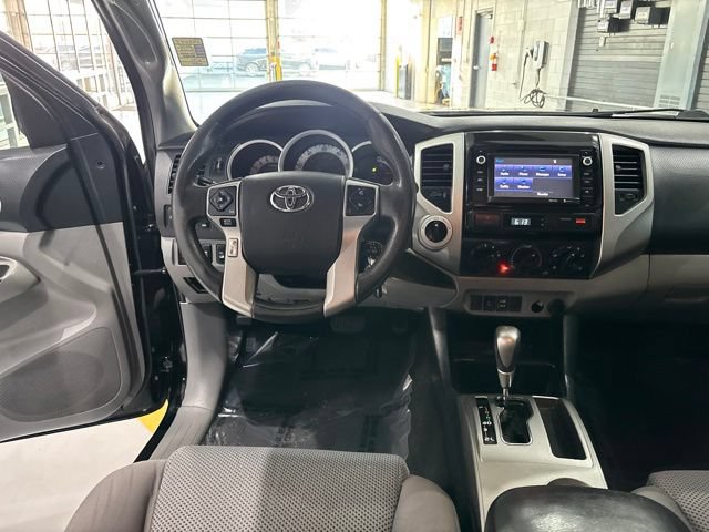 Used 2014 Toyota Tacoma 4x4 Double Cab w/ TRD Off-Road Package image 31