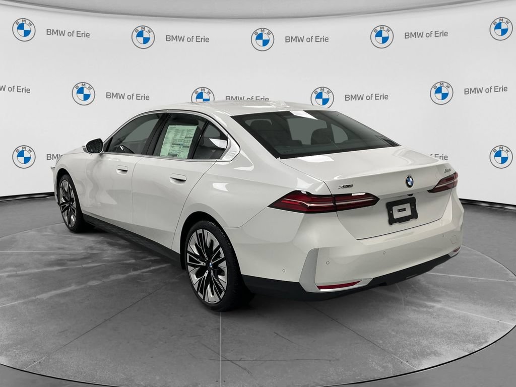 New 2027 BMW 530i xDrive AWD/4WD image 2