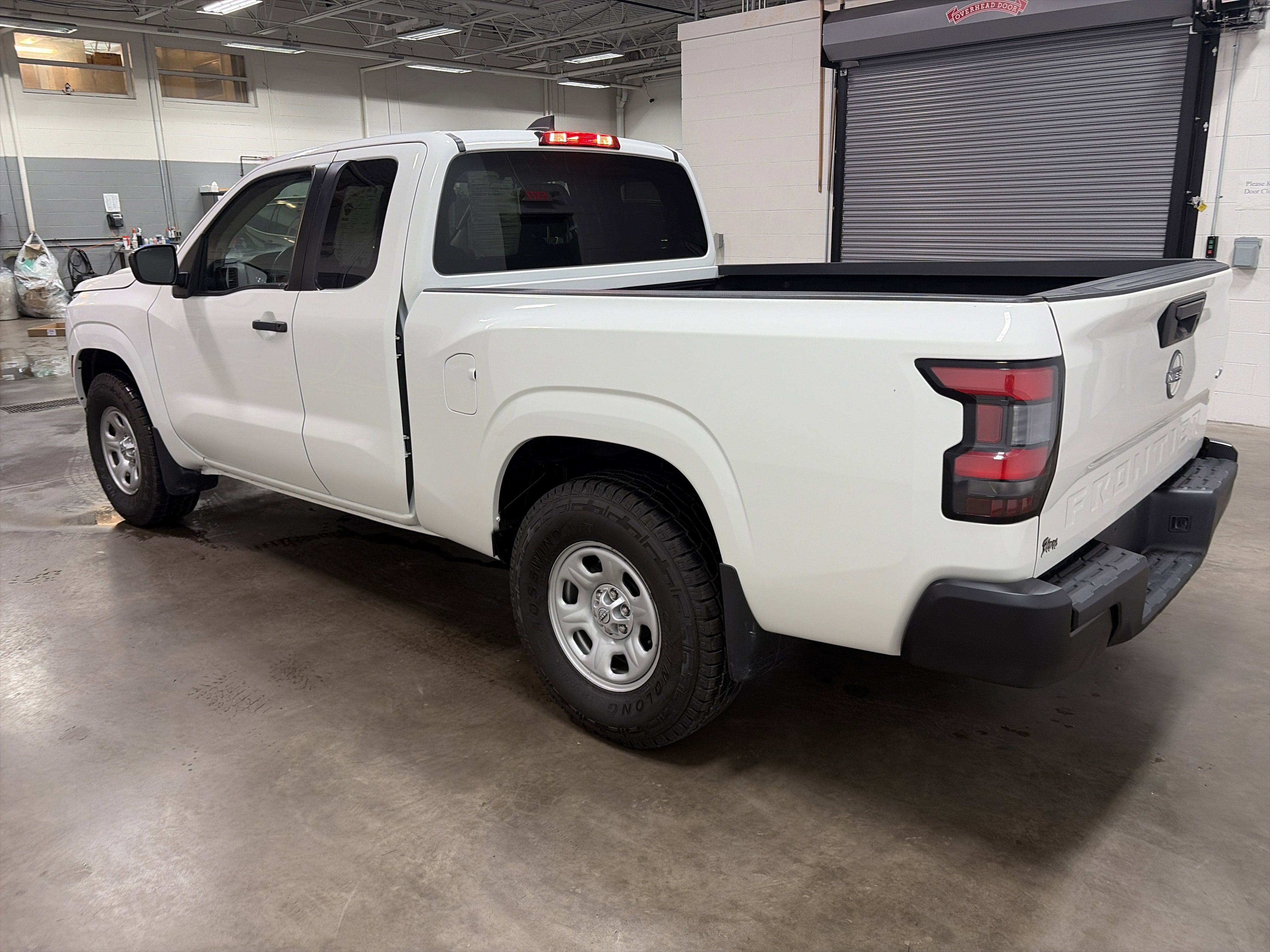 Used 2024 Nissan Frontier S w/ S Utility Package AWD/4WD image 5