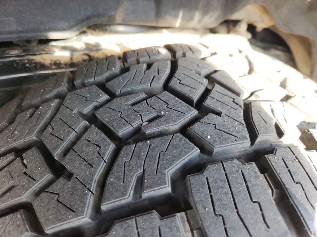 Used 2025 Toyota 4Runner Limited image 28