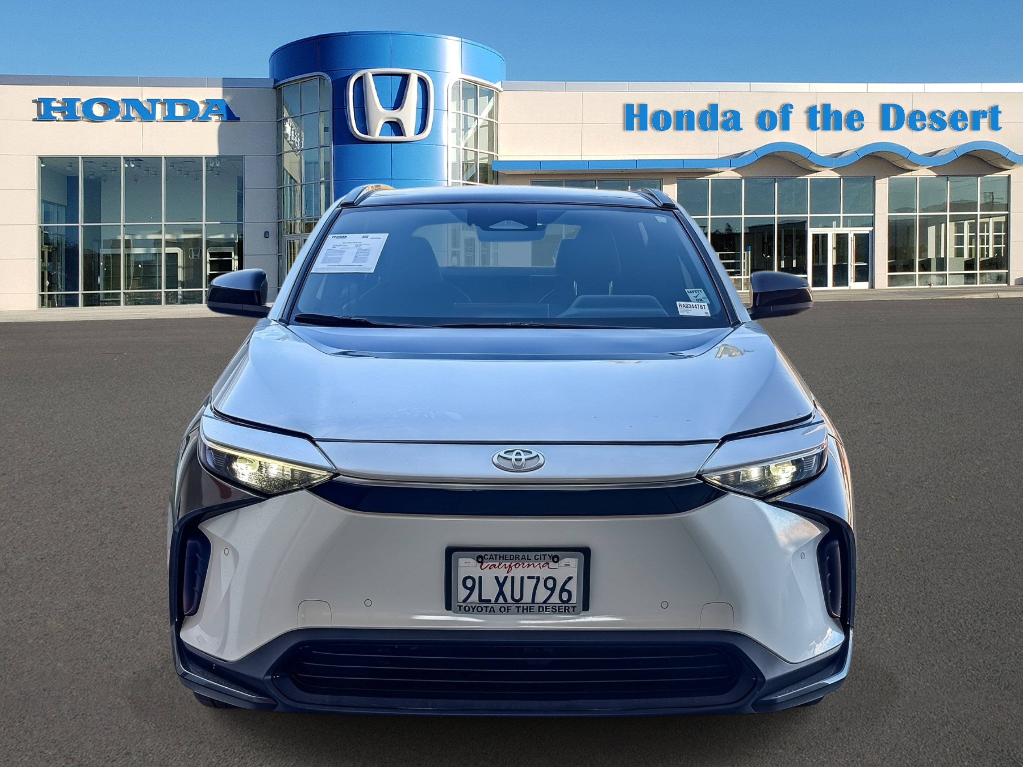 Used 2024 Toyota bZ4X FWD w/ Weather Package image 2