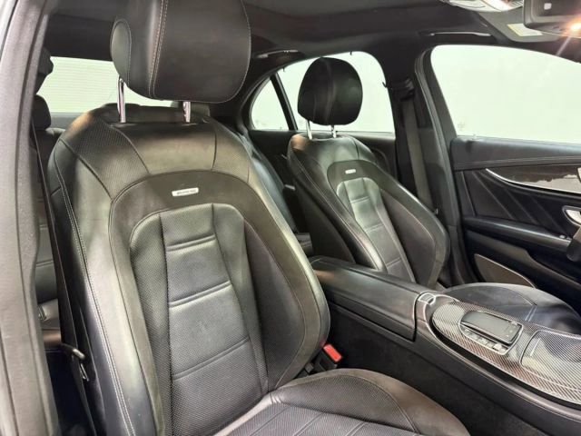 Used 2022 Mercedes-Benz E 53 AMG 4MATIC Sedan image 26