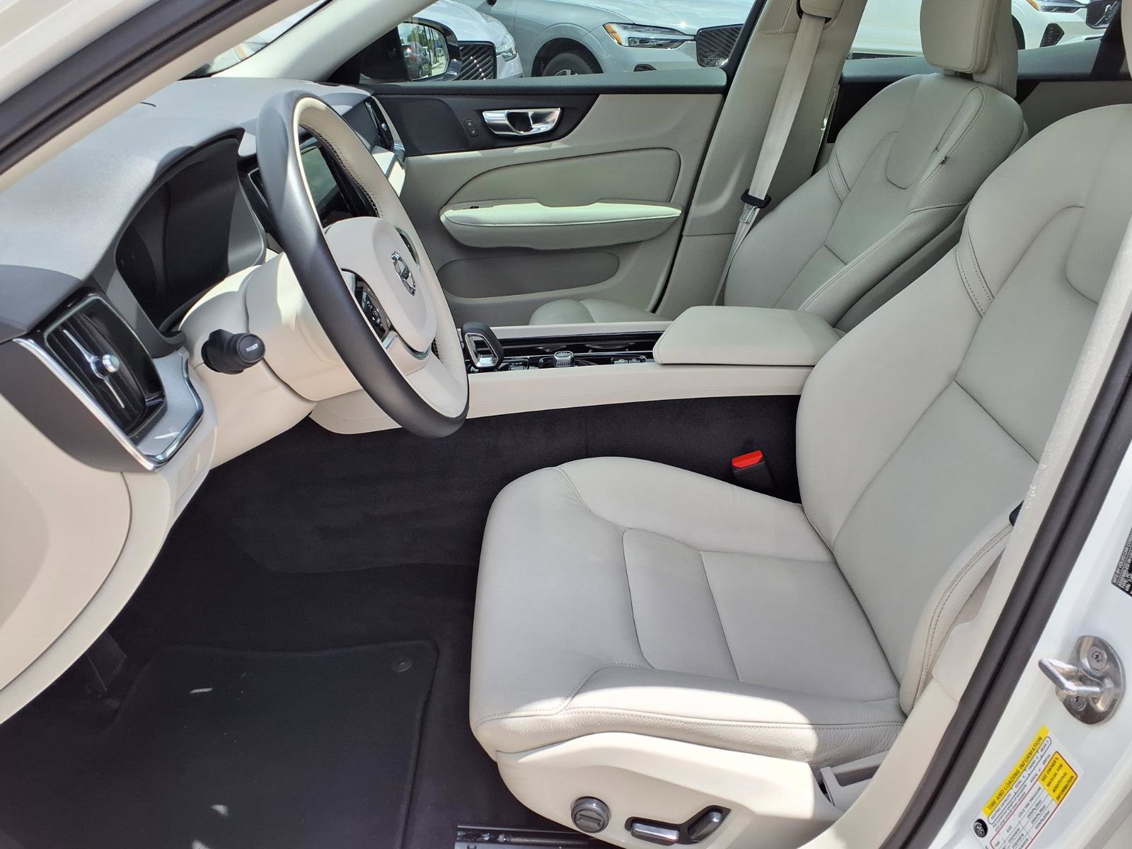 Certified 2025 Volvo S60 B5 Plus FWD image 22