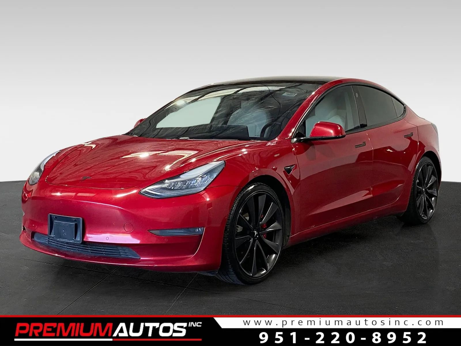 Used 2020 Tesla Model 3 Performance image 1