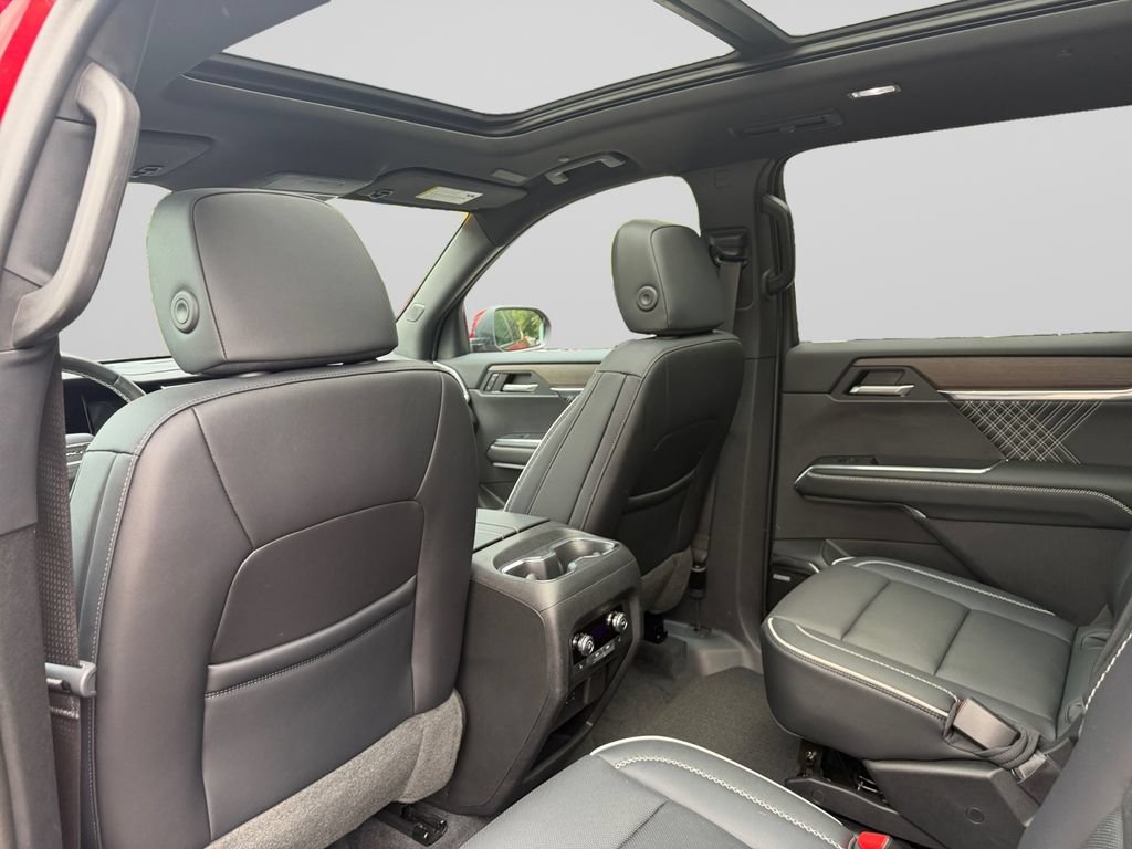 Used 2024 GMC Acadia Denali FWD image 14