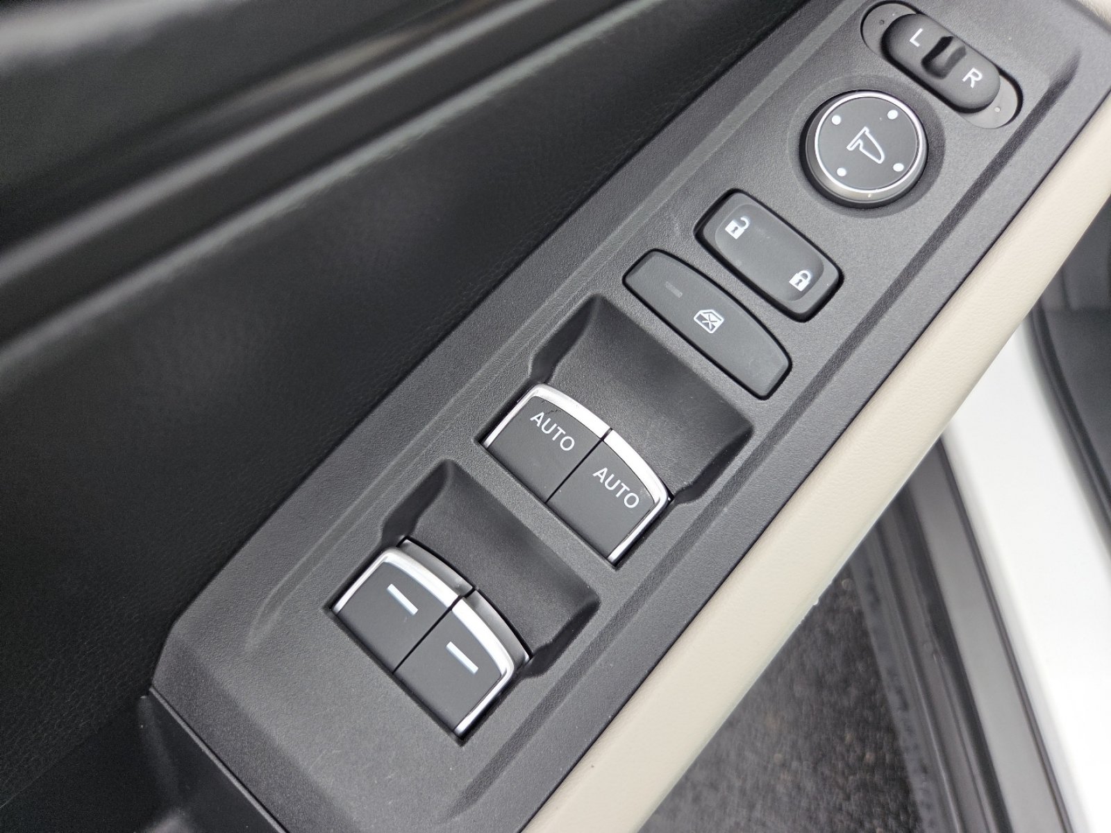 Used 2025 Honda Accord LX image 27
