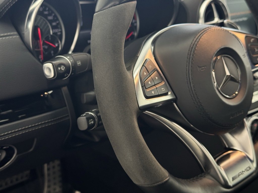 Used 2017 Mercedes-Benz SL 63 AMG image 13
