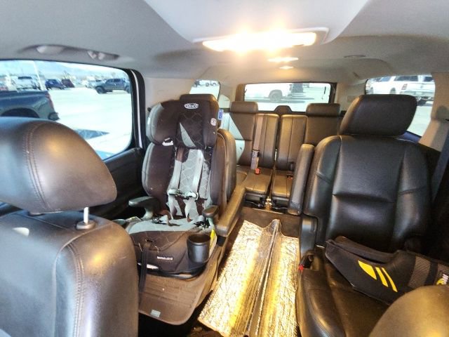 Used 2013 GMC Yukon XL Denali image 16