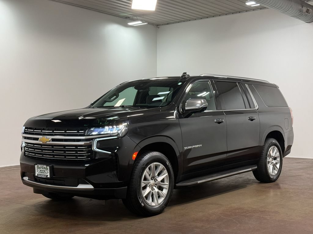 Used 2024 Chevrolet Suburban Premier AWD/4WD image 28