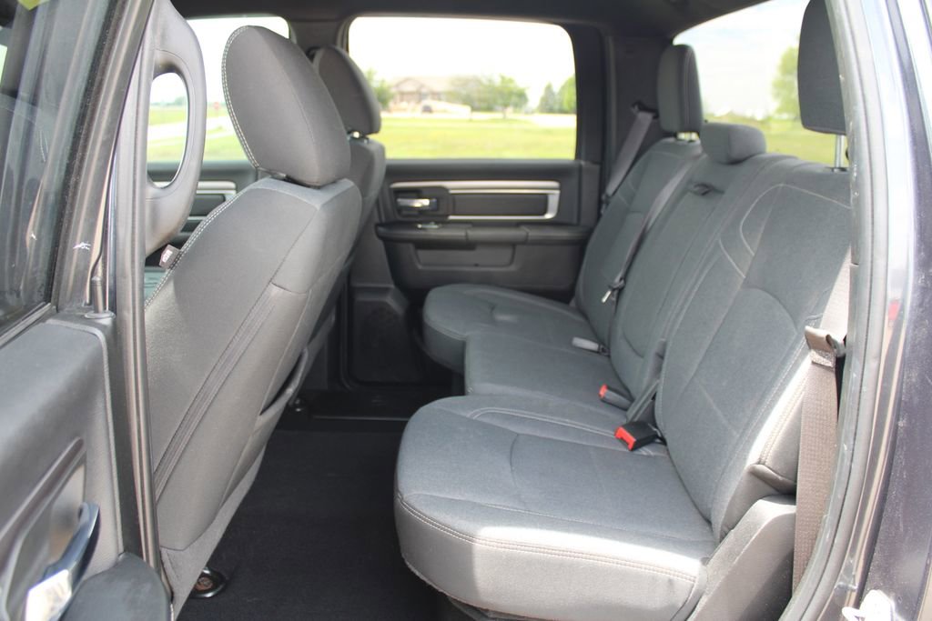 Used 2021 RAM 1500 Classic Warlock AWD/4WD image 7