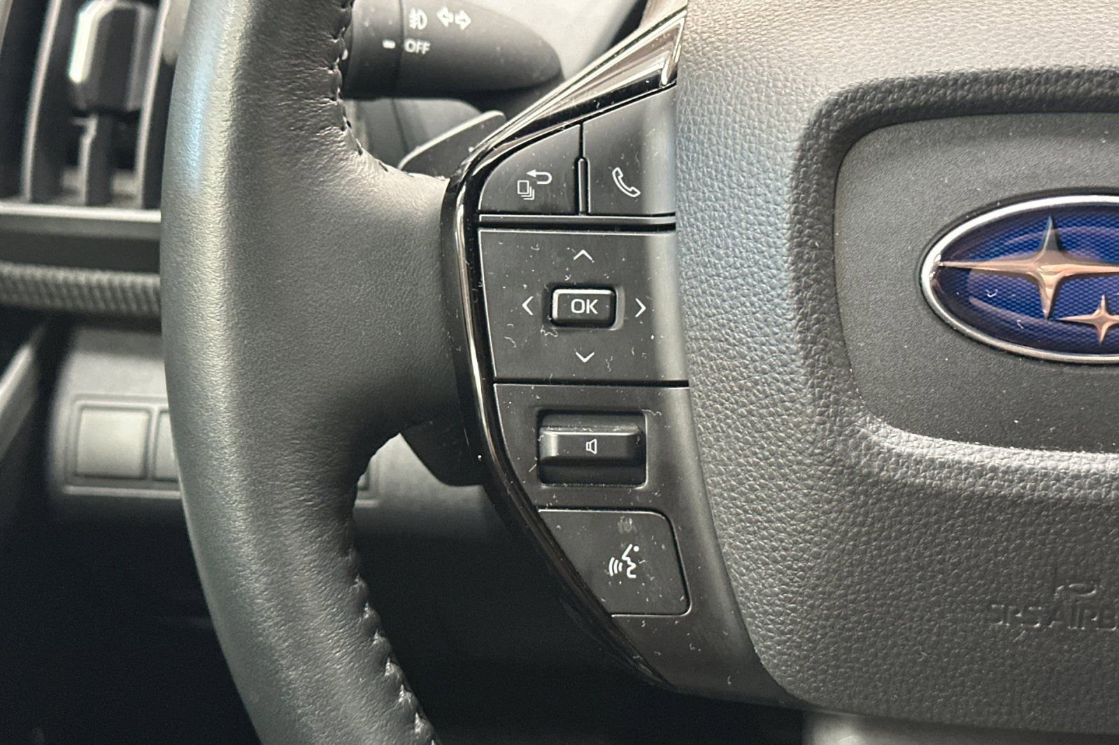 Used 2024 Subaru Solterra Limited image 32