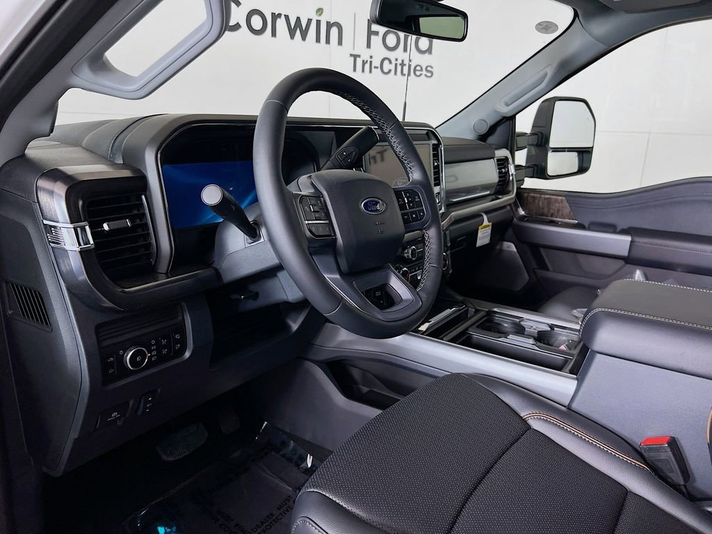 New 2026 Ford F350 Lariat w/ Black Appearance Package AWD/4WD image 3