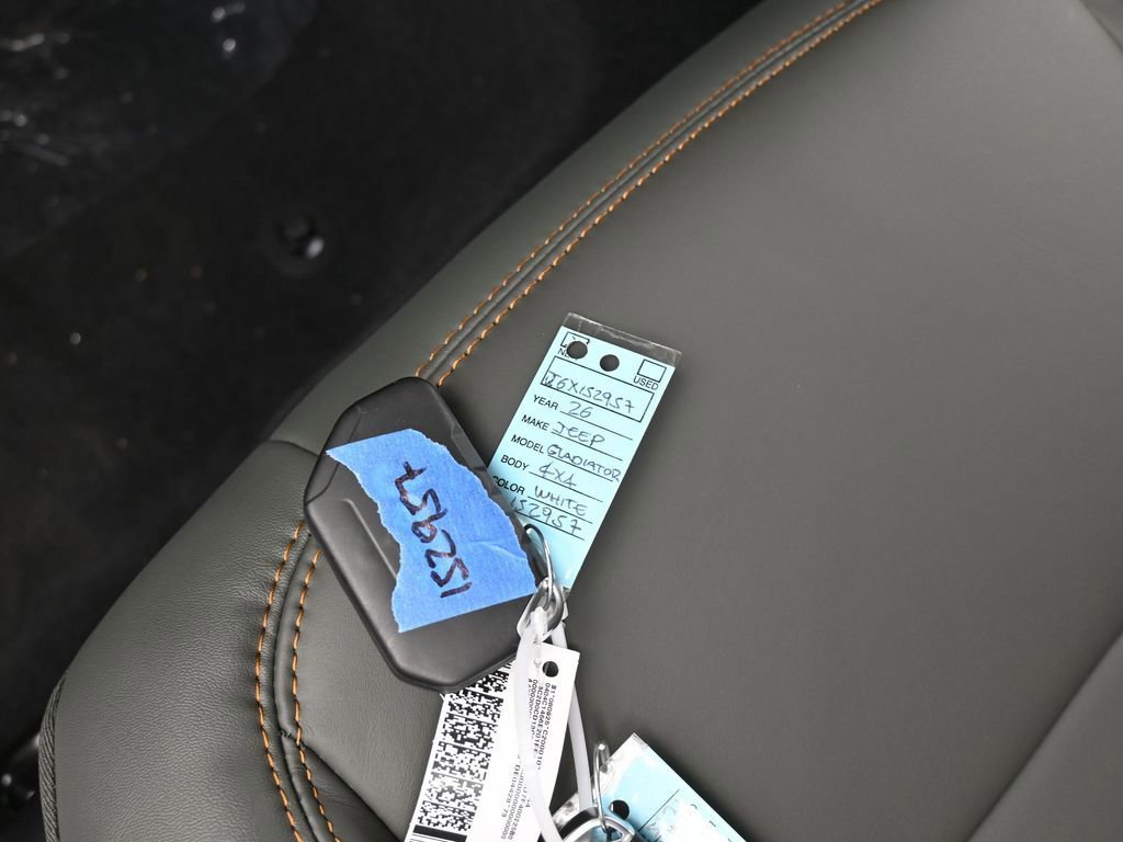 New 2026 Jeep Gladiator Mojave image 16