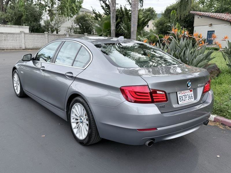 Used 2011 BMW 535i Sedan RWD image 3