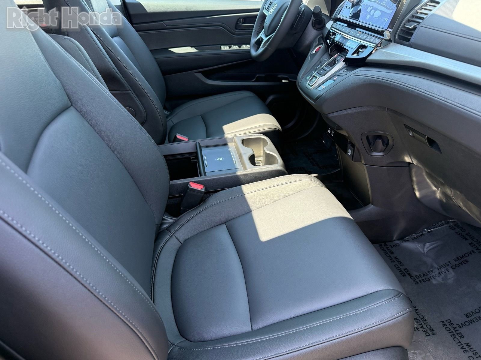 Used 2026 Honda Odyssey EX-L image 31
