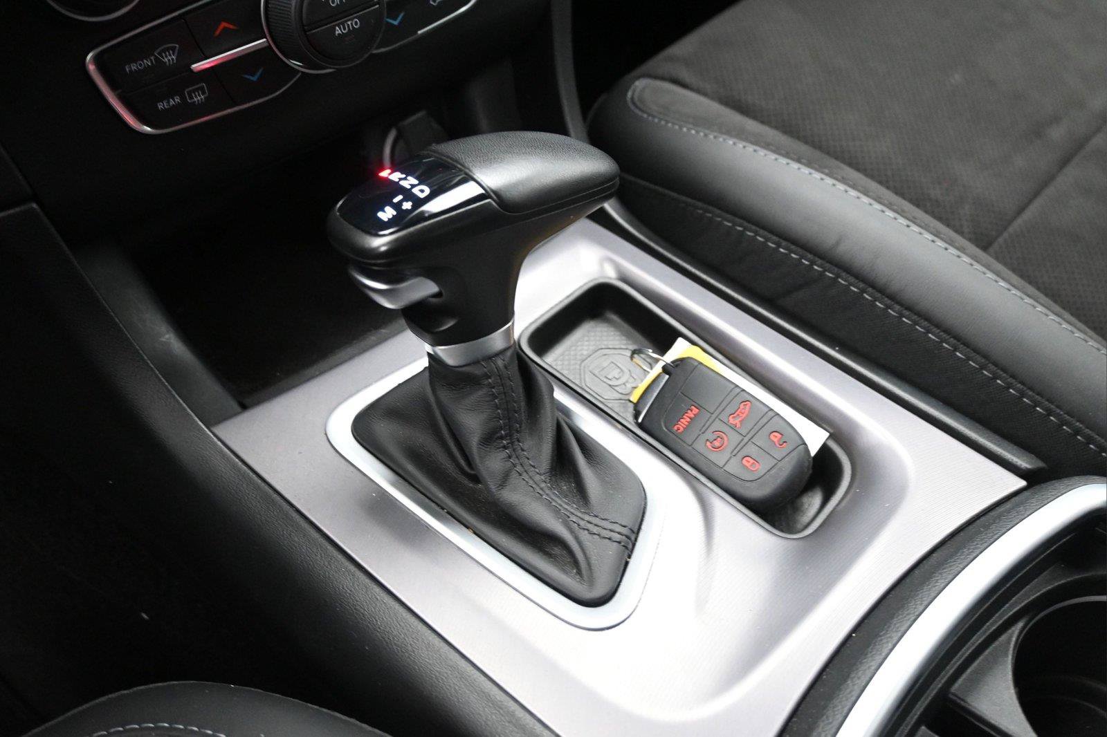 Used 2023 Dodge Charger Scat Pack w/ Plus Group RWD image 4