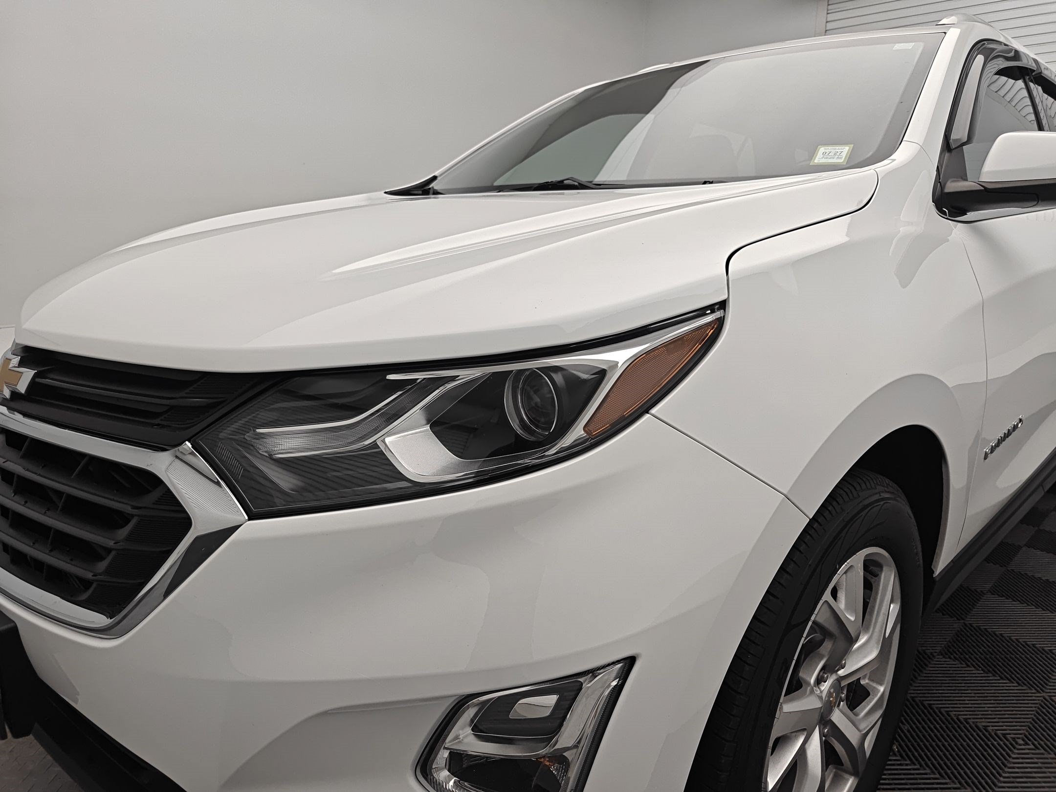 Certified 2019 Chevrolet Equinox LT w/ Sun & Navigation Package AWD/4WD image 26