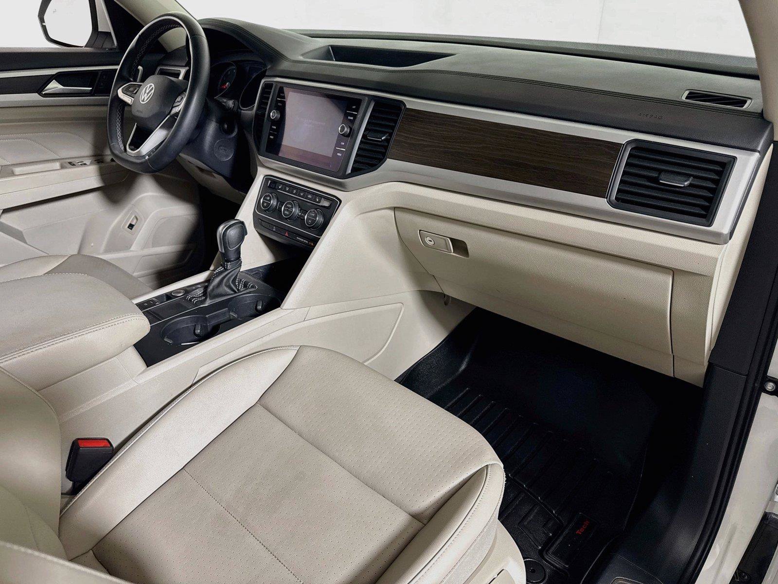 Used 2021 Volkswagen Atlas SE w/ Panoramic Sunroof Package FWD image 29