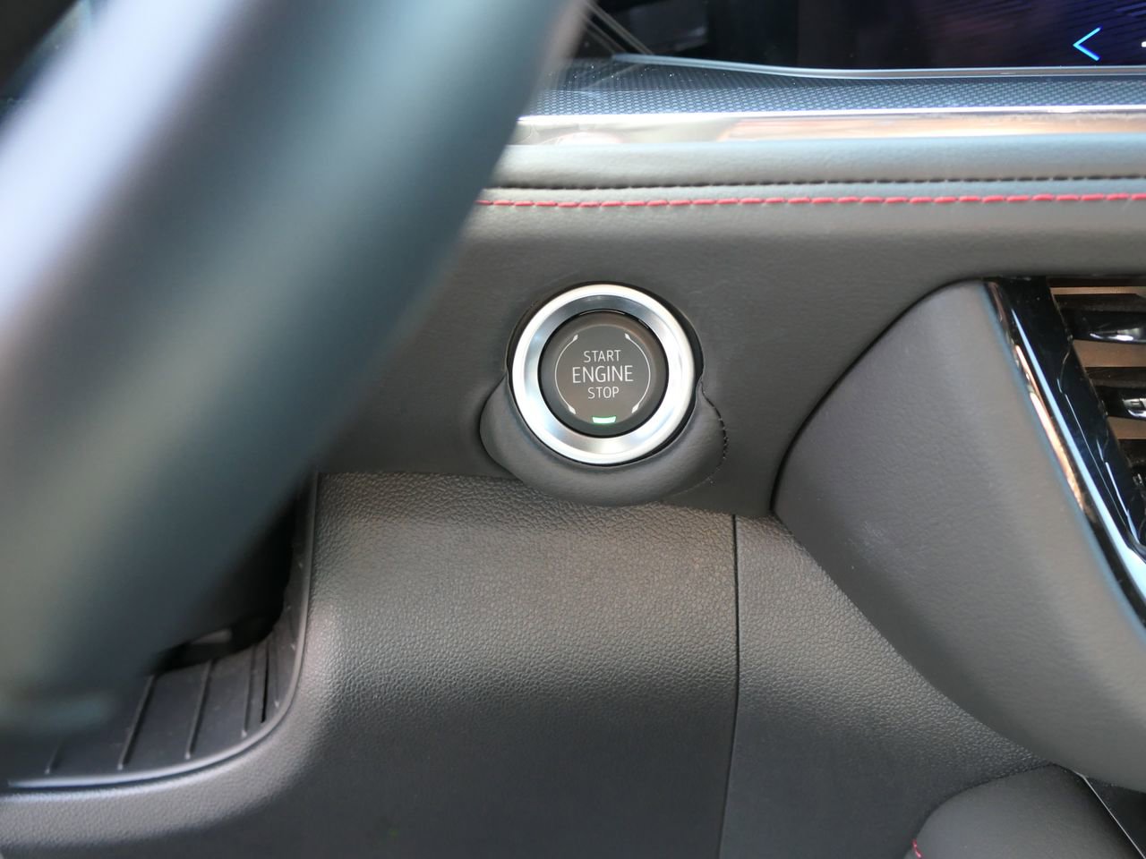 Used 2025 Chevrolet Tahoe RST image 23