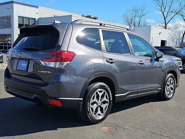 Used 2021 Subaru Forester Premium AWD/4WD image 6