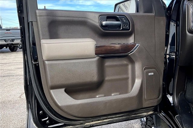 Used 2019 GMC Sierra 1500 SLT w/ SLT Premium Plus Package image 21