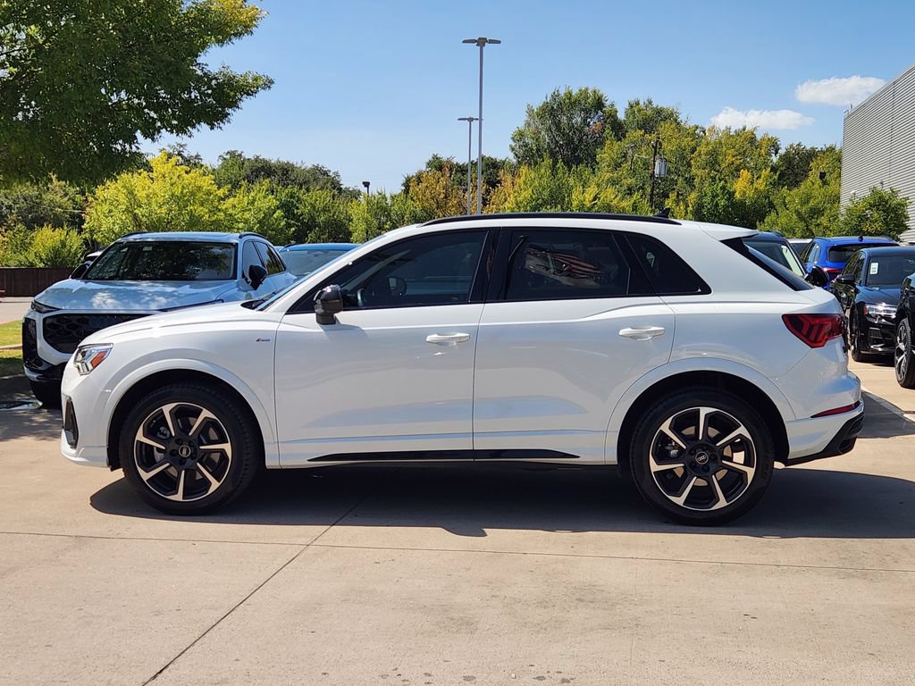 Certified 2025 Audi Q3 2.0T Premium Plus w/ Premium Plus Package AWD/4WD image 6