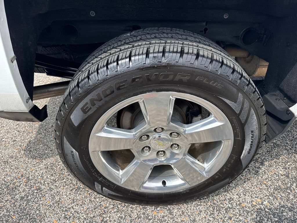Used 2018 Chevrolet Silverado 1500 LT w/ Max Trailering Package RWD image 4