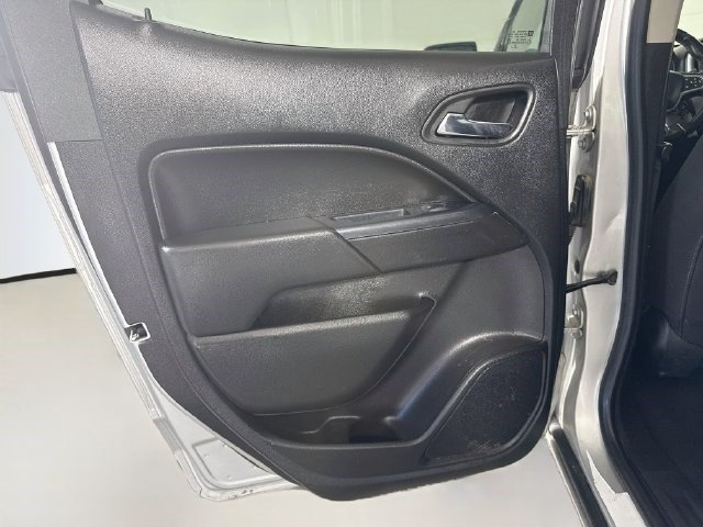 Used 2020 Chevrolet Colorado LT RWD image 24
