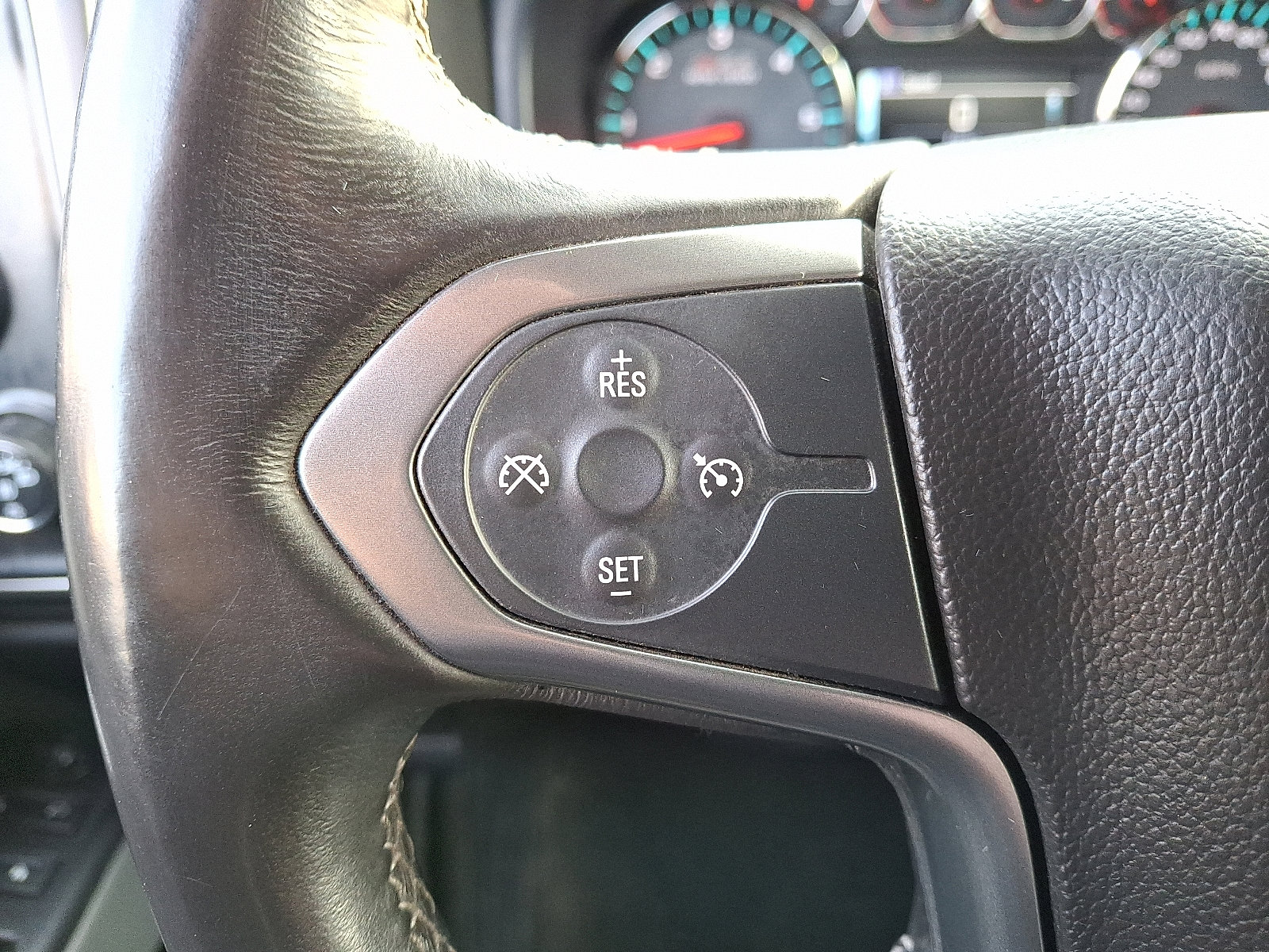 Used 2017 Chevrolet Silverado 1500 LT w/ All Star Edition image 19