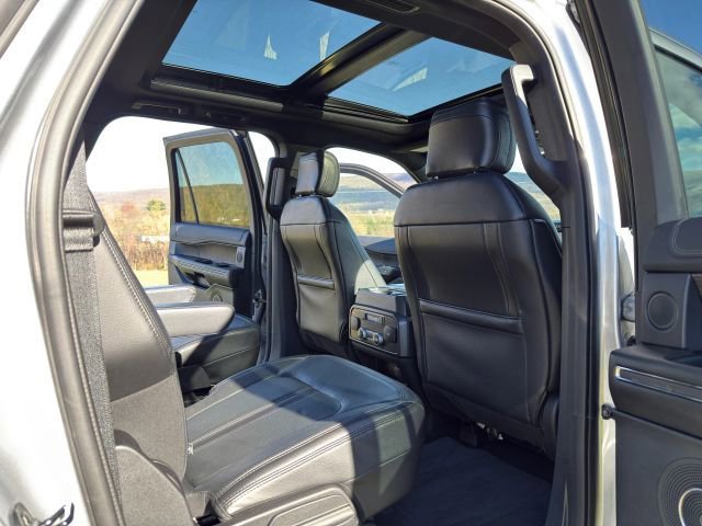 Used 2020 Ford Expedition Max Limited w/ Special Edition Package image 19