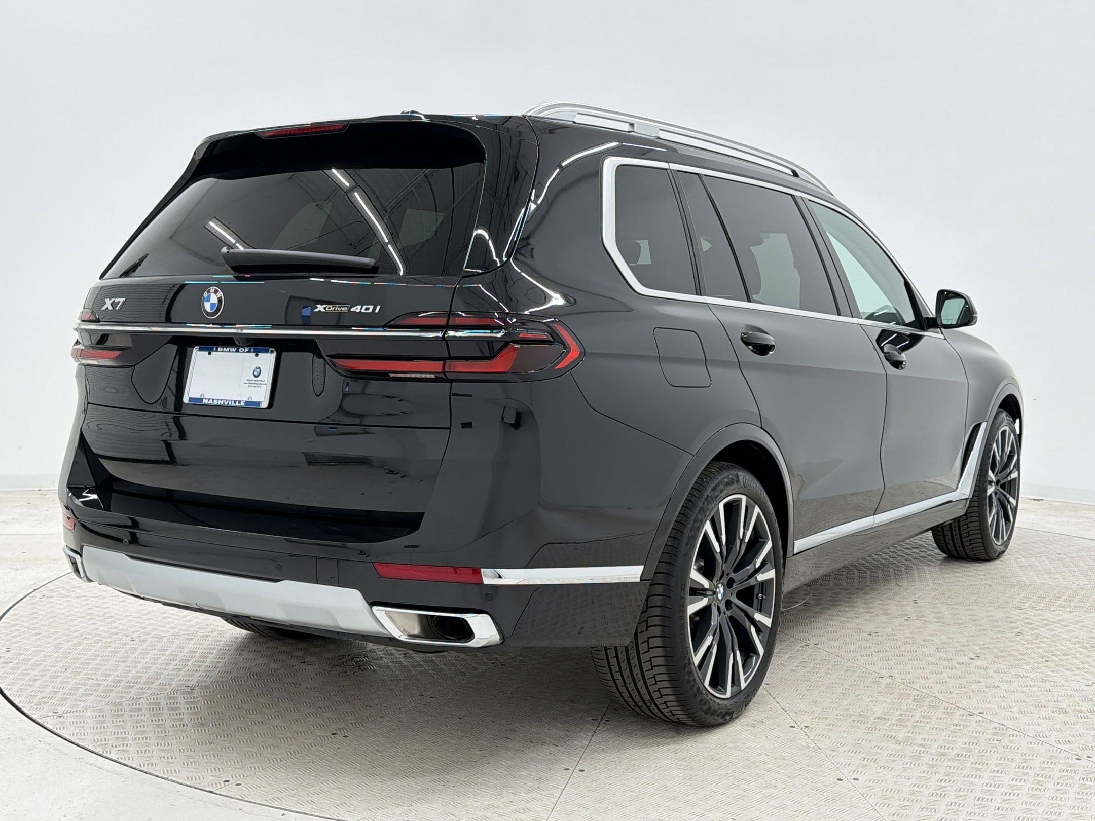 Certified 2024 BMW X7 xDrive40i w/ Premium Package AWD/4WD image 9
