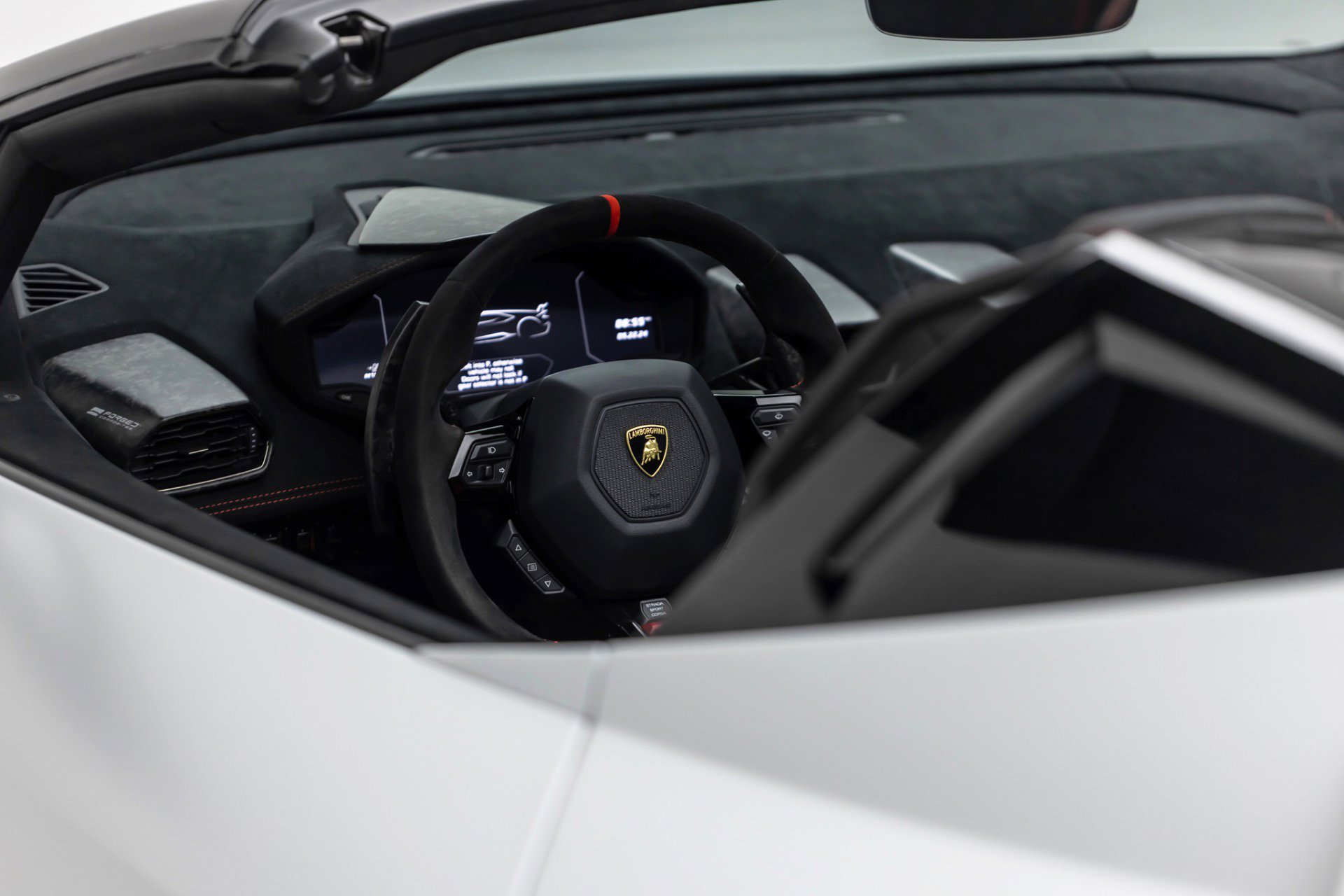 Used 2019 Lamborghini Huracan Performante image 5