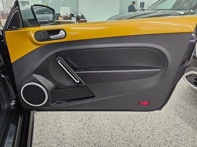 Used 2016 Volkswagen Beetle 1.8T Dune w/ Dune Technology Package FWD image 28