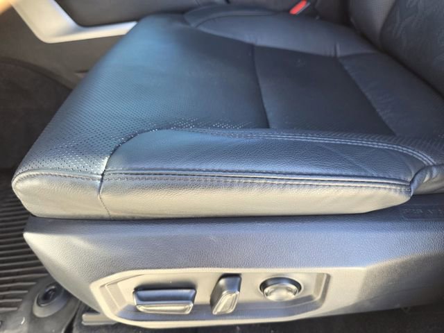 Certified 2025 Toyota Tundra Limited w/ Power Package image 18