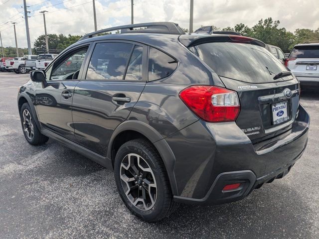 Used 2017 Subaru Crosstrek 2.0i Limited image 7