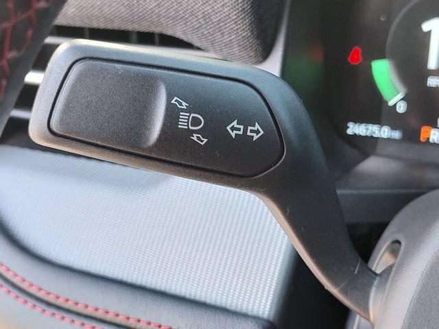Used 2025 Ford Explorer ST AWD/4WD image 23