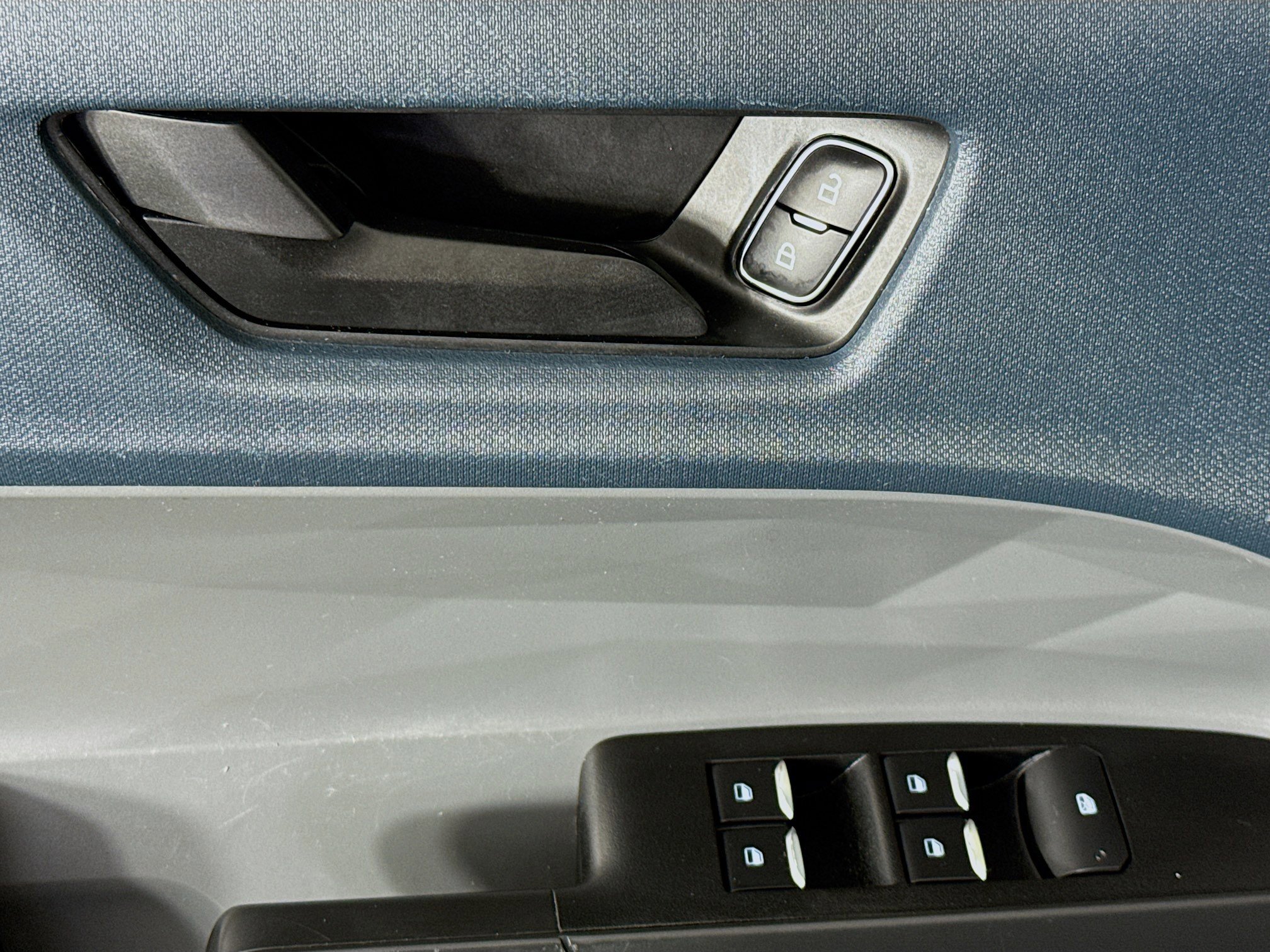 Used 2022 Ford Maverick XL FWD image 22