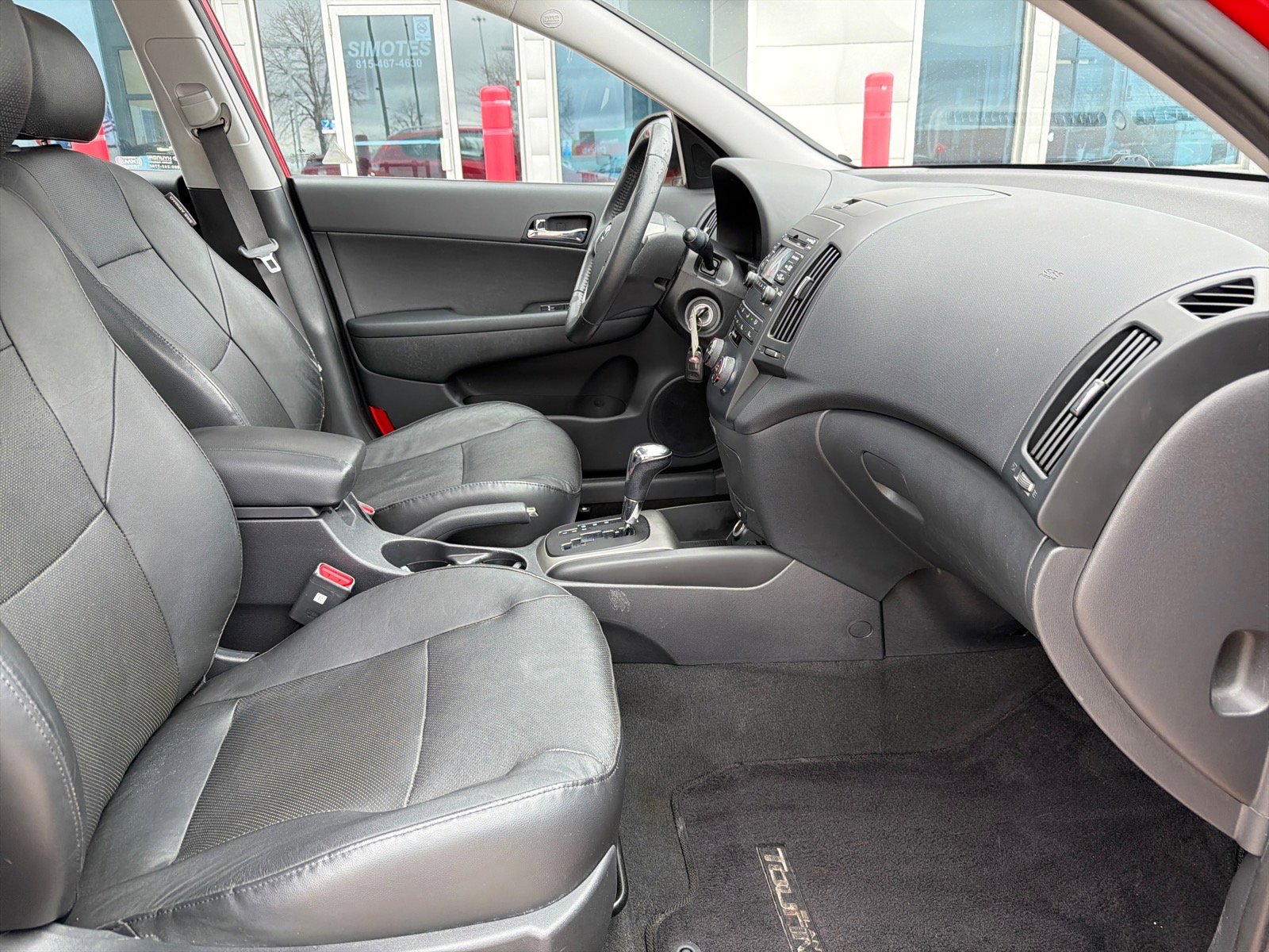 Used 2011 Hyundai Elantra SE image 26