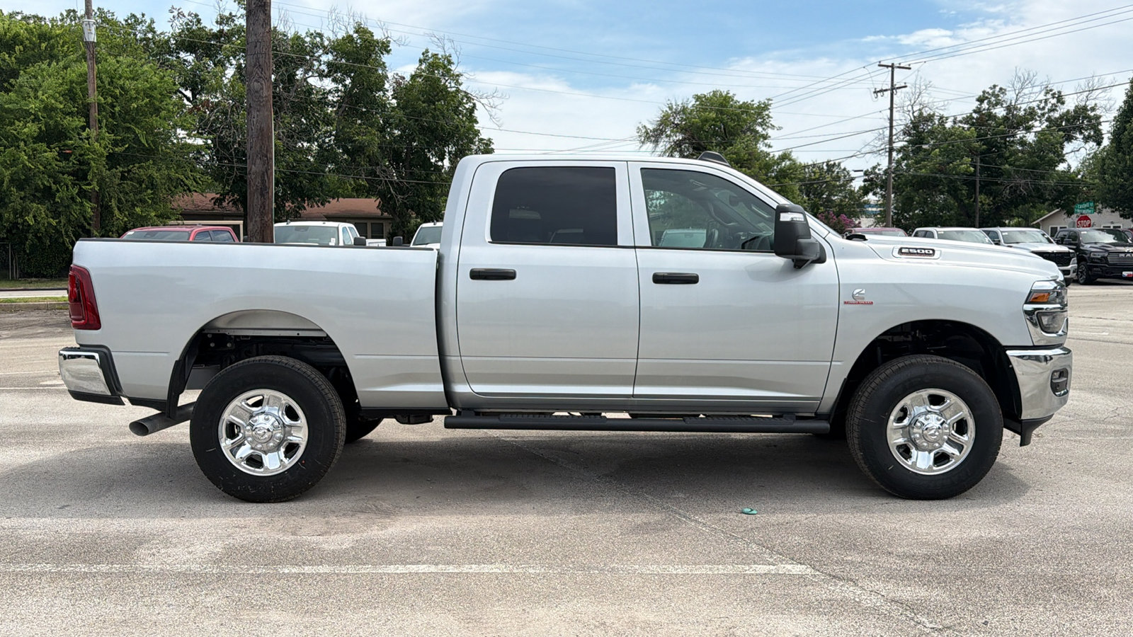 New 2026 RAM 2500 Tradesman AWD/4WD image 4