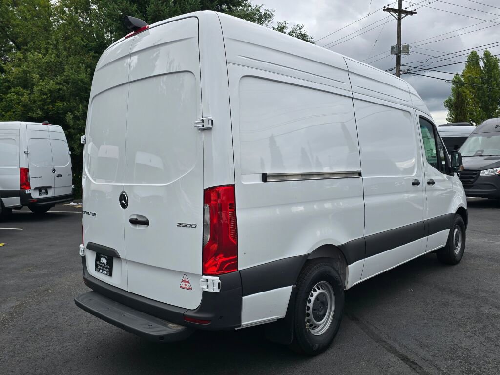 New 2025 Mercedes-Benz Sprinter 2500 image 6