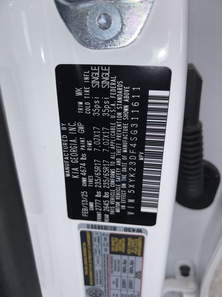 Used 2025 Kia Sportage LX FWD image 41