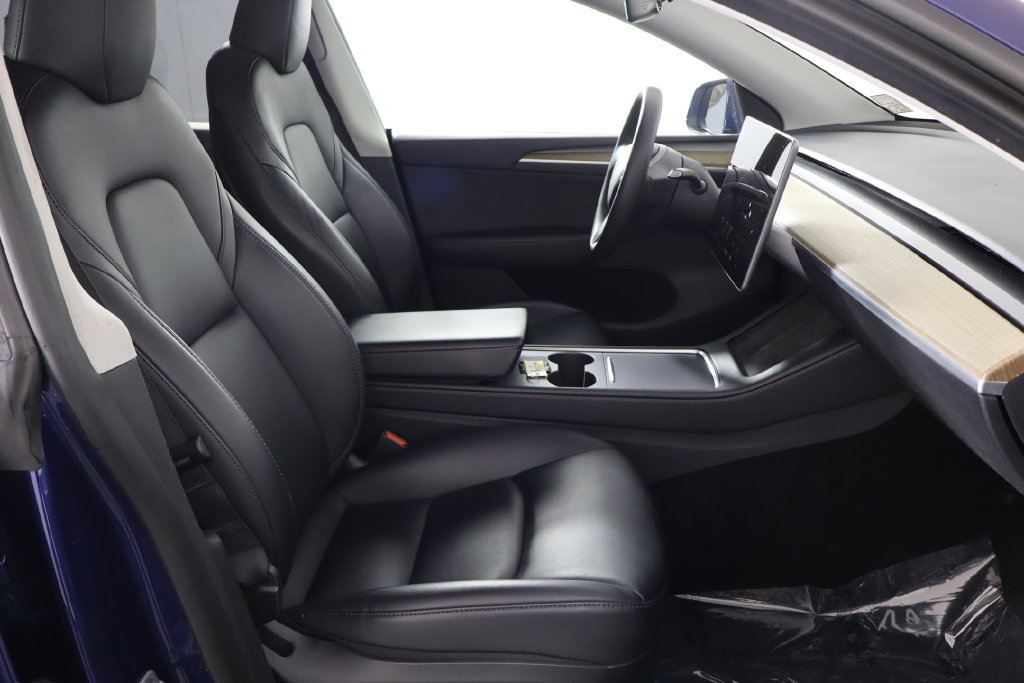 Used 2023 Tesla Model Y Long Range AWD/4WD image 17