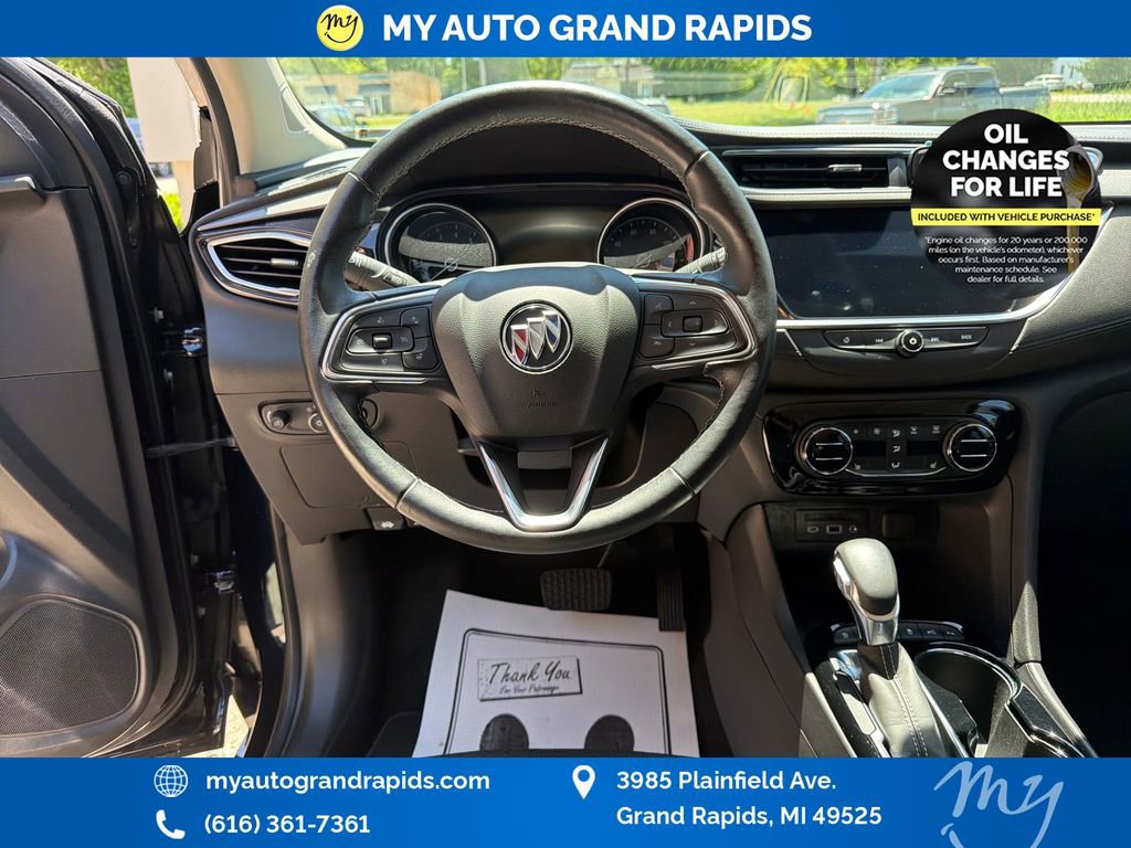 Used 2020 Buick Encore GX Essence w/ Experience Buick Package AWD/4WD image 13