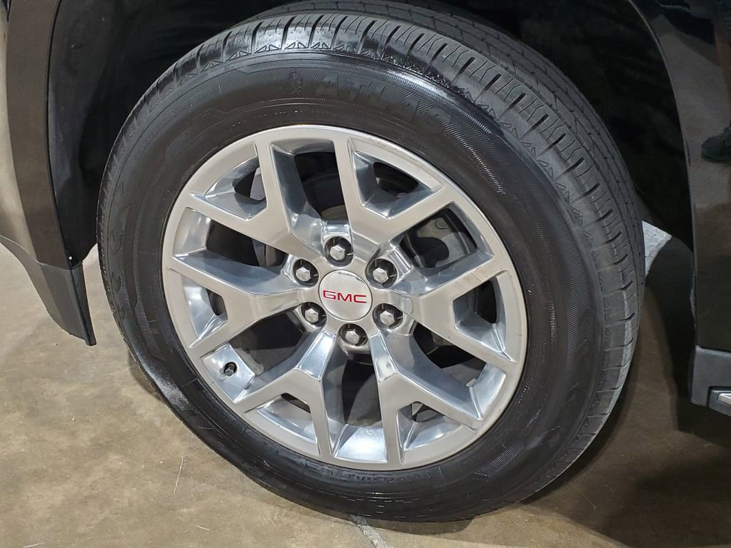 Used 2018 GMC Yukon SLT w/ Open Road Package image 48