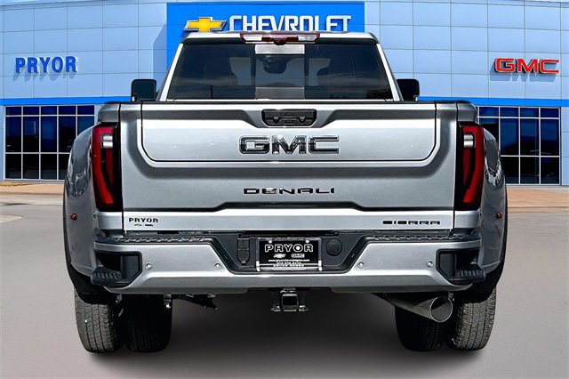 New 2026 GMC Sierra 3500 Denali Ultimate w/ LPO, Black Badging Package image 4