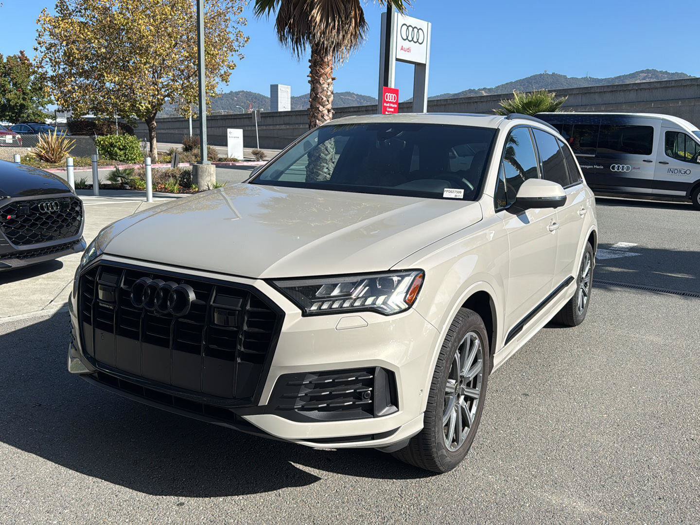 Used 2023 Audi Q7 2.0T Premium Plus w/ Premium Plus Package AWD/4WD image 1